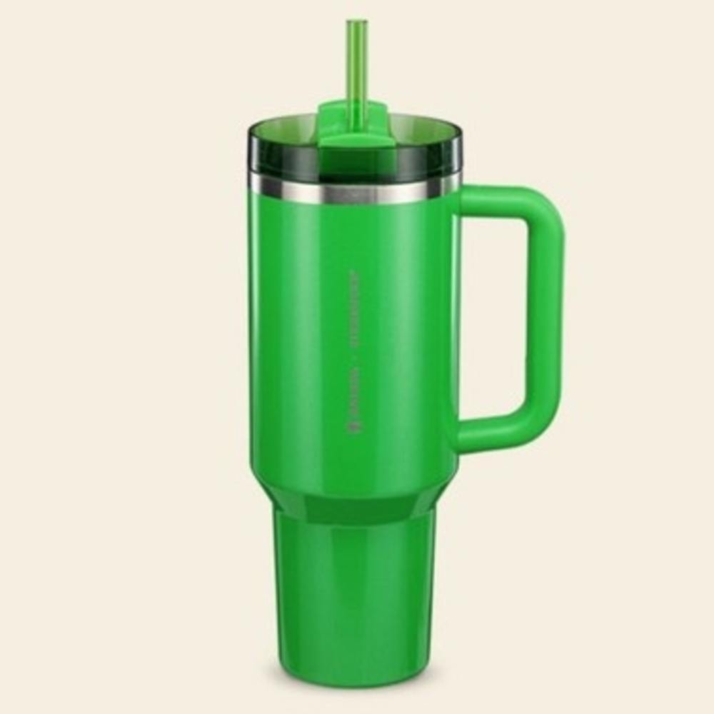 NWT Stanley × Starbucks 2025 Tumbler